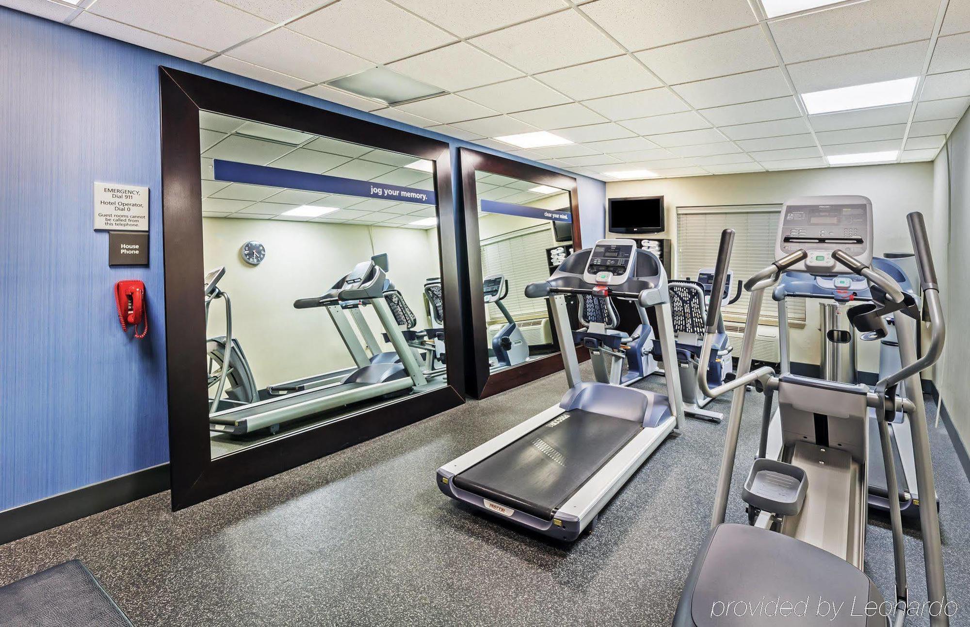 Hampton Inn & Suites Houston-Westchase Экстерьер фото